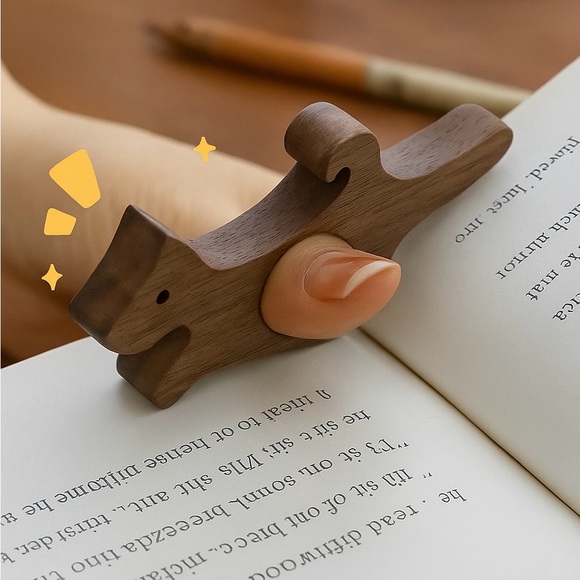 Dog-Shaped Wooden Page Holder Reading Aid Bookmark - Picture 1 of 3